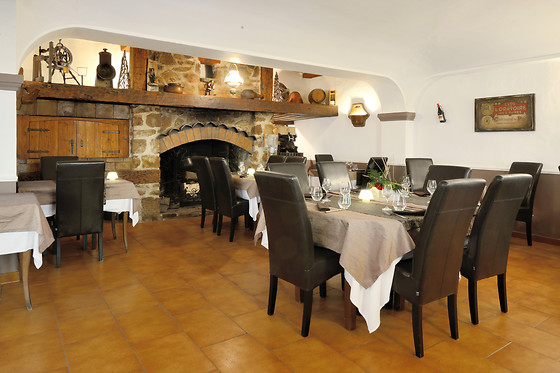 Hostellerie du Moulin de la Sambuc - photo 9