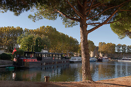 LA PENICHE Bed & Bicycle - Aigues Mortes