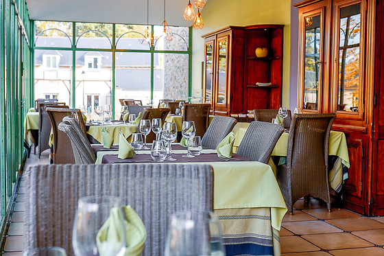 Repas pour 2 à l'Auberge du Manet à Montigny-le-Bretonneux (78)