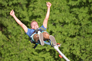 Saut à l'élastique