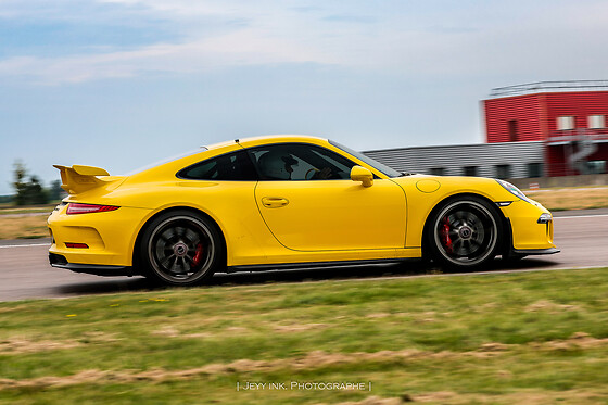 Découverte Porsche 991 GT3 (5 tours) sur le Circuit de Trappes (78)