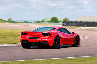 Découverte Ferrari 488 GTB (3 tours) sur le Circuit du Var (83)