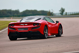 Découverte Ferrari F8 Tributo (4 tours) sur le Circuit de Mettet (B)