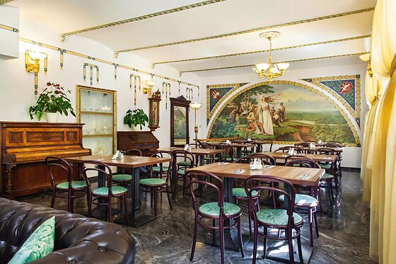 Hotel Taurus - photo 1