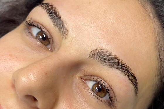 LASHES & GO POBLENOU - photo 25