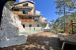 Don Merlino SRL- La Forestale Luxury Ecolodge