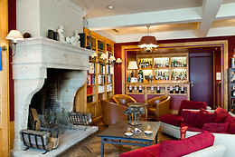 Relais & Châteaux La Cote Saint Jacques & Spa