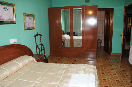 HOSTAL RESTAURANTE LA TORRE - photo 2