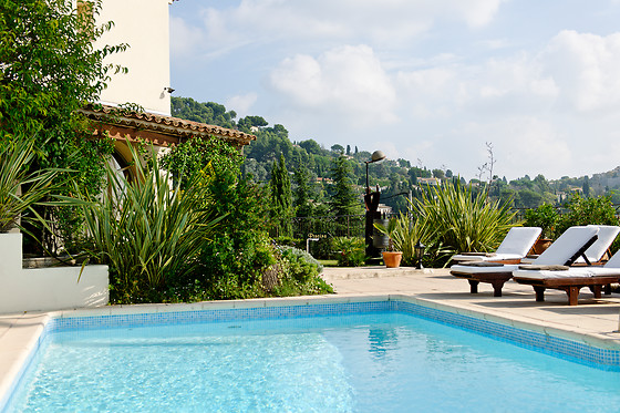 Hotel La Grande Bastide - photo 2