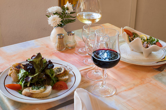 Repas pour 2 au restaurant Auberge des Gorges du Loup prés de Nice (06)