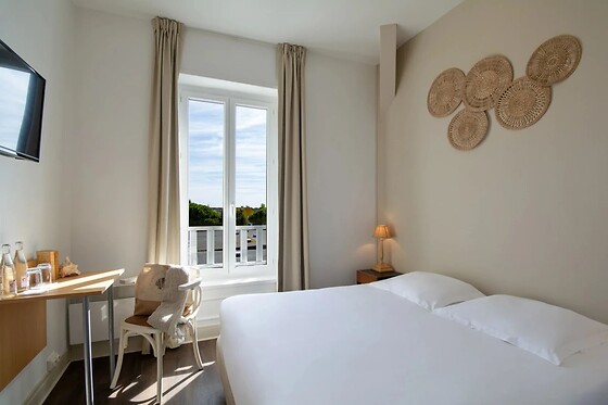 Hôtel de la Plage – Courseulles sur Mer - photo 1