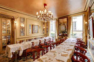 Tables mythiques parisiennes