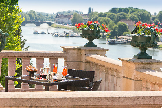 Séjour gourmand pour 2 à La Côte Saint-Jacques & Spa**** à Joigny (89)