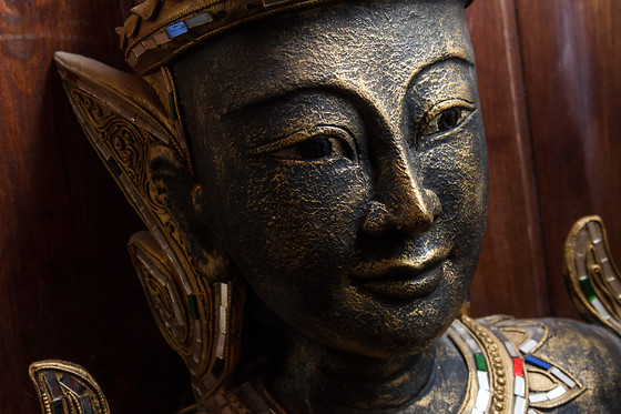Modelage thaïlandais traditionnel chez Ban Sin Thaï à Paris (15ème)
