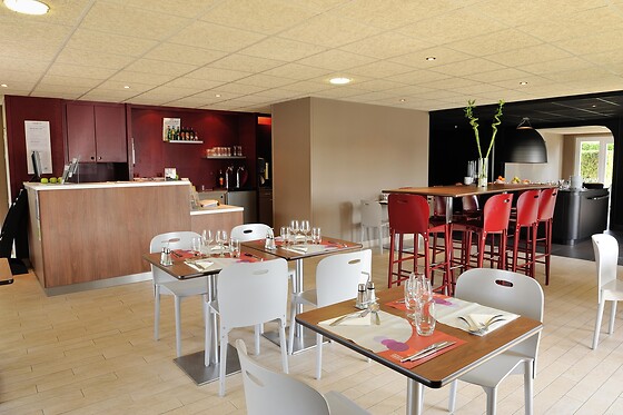 Campanile Saint Quentin - photo 2
