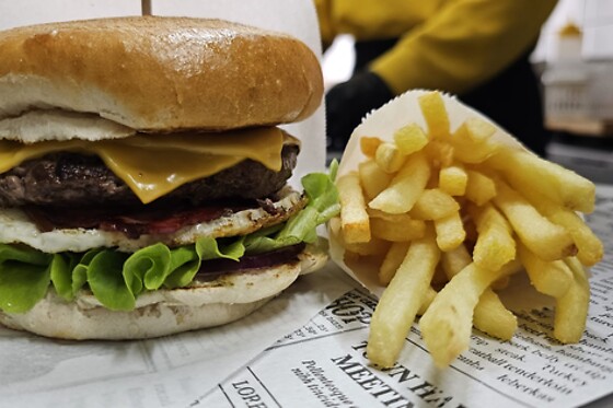 RETA'S BURGUER - photo 0