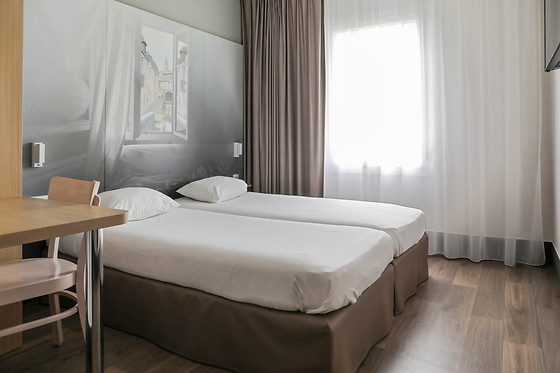 B&B hôtel Chartres Océane - photo 1
